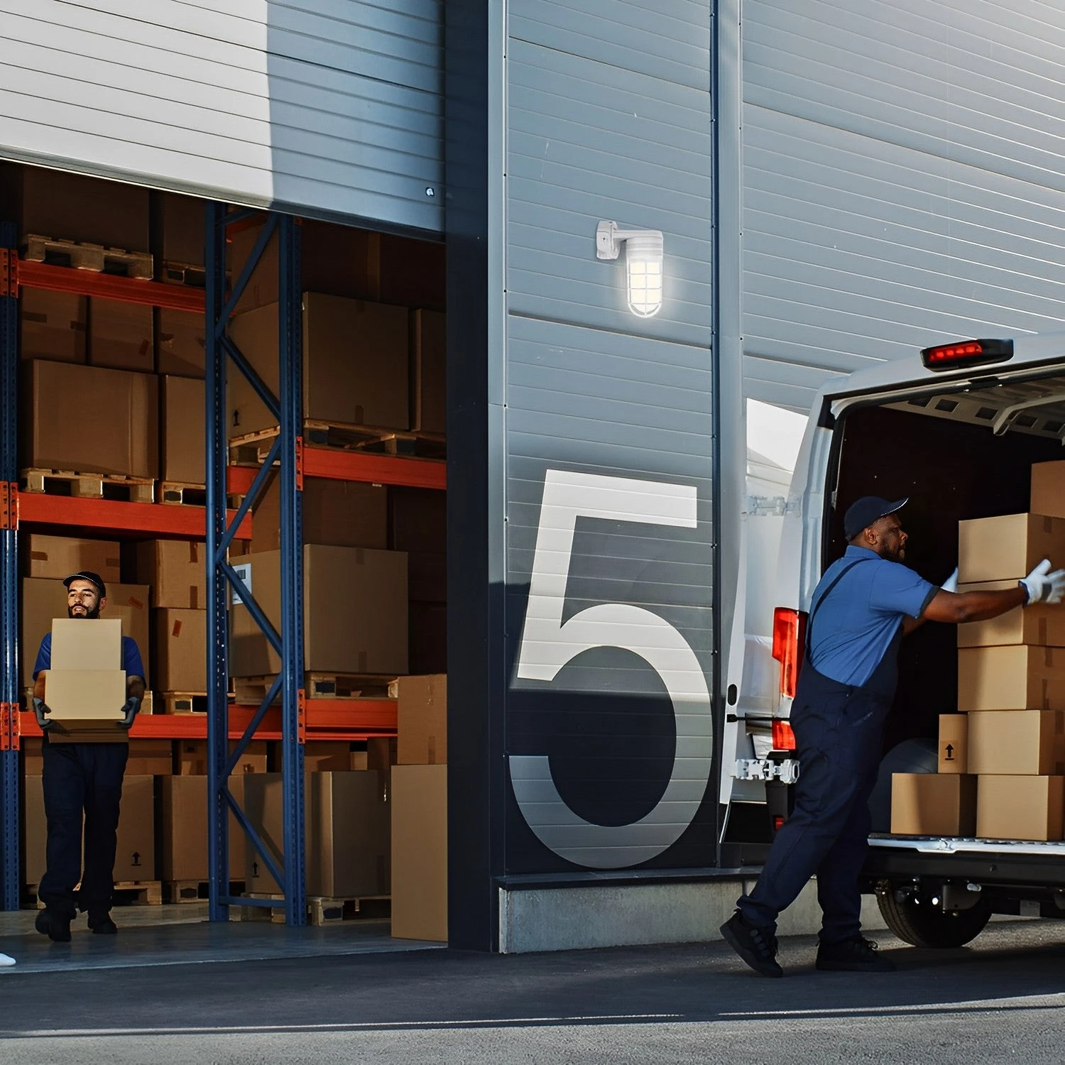 LED Vapor Tight Jelly Jar, Ceiling & Wall Mount, 21W, 2500 Lumens - Image 3